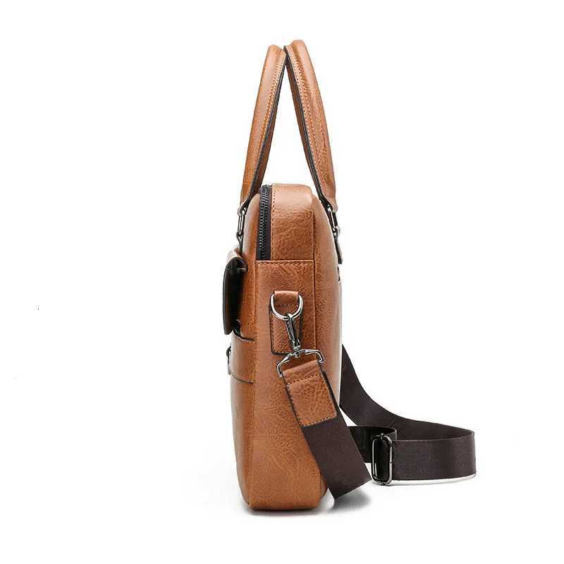 Luxury Business Briefcase Male High-quality Crazy Horse Leather Crossbody Shoulder Bag Men Laptop Bag Man Handbag BriefcasesT251125