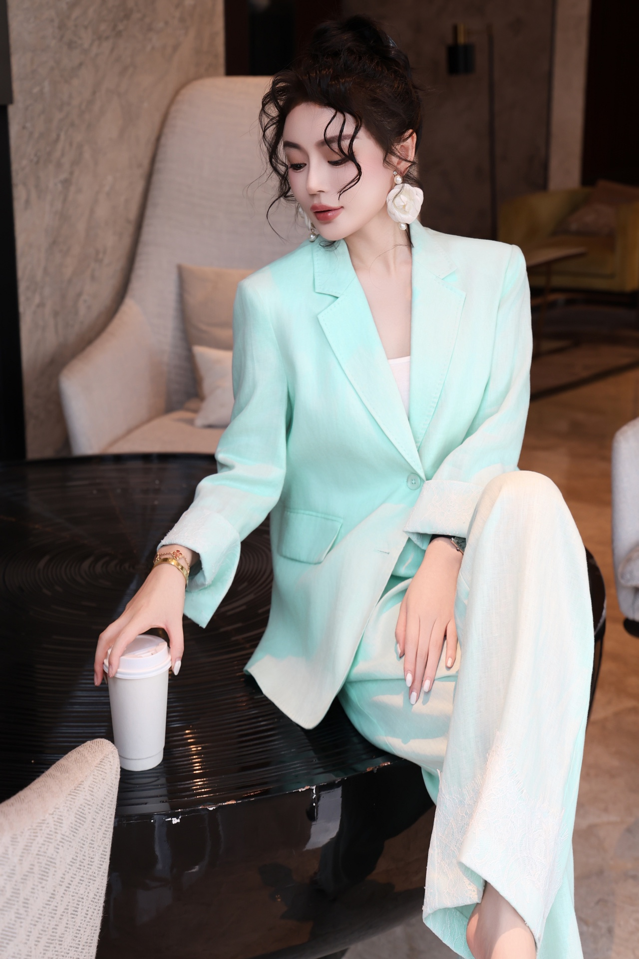 womens blazer womens casual suits business Vogue Paris 2025 Fashion Week Show Customized Fashion Tailored clothing M59