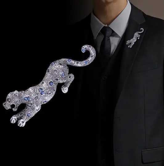 Domineering retro cheetah pin mens leopard pin personalized three-dimensional animal chest flower jacket accessories J251125