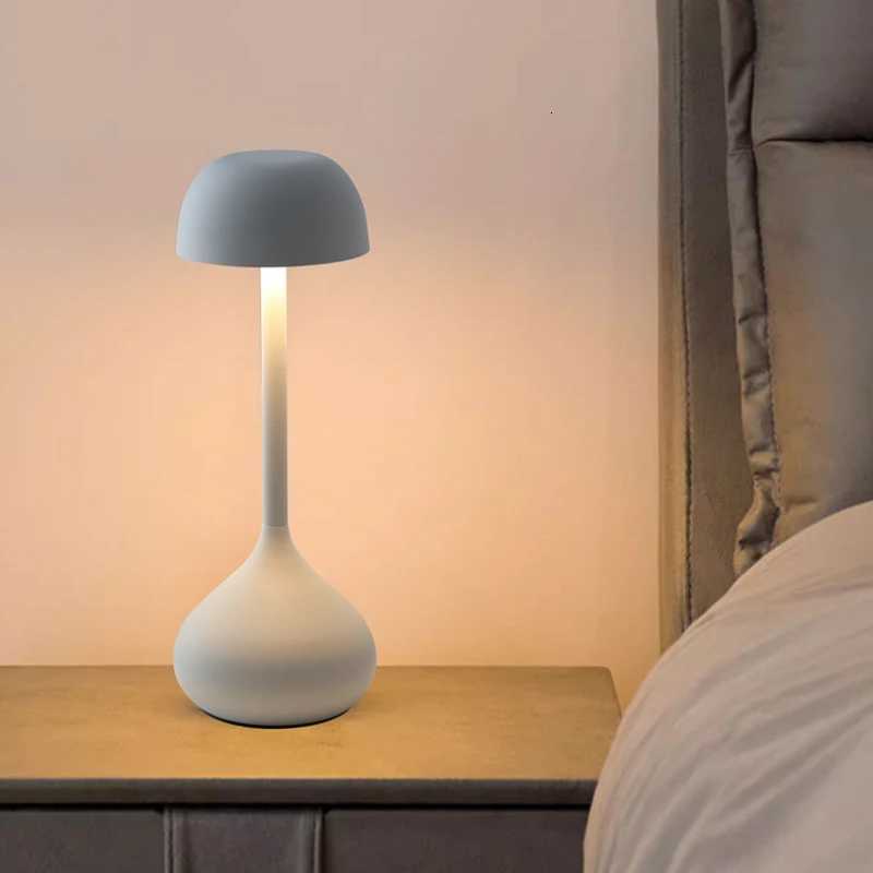 Table Lamp Touch Dimming Light Portable Rechargeable Night Light Cordless Desk Light Bedside Lamp for Bedroom Mushroom LampM251125