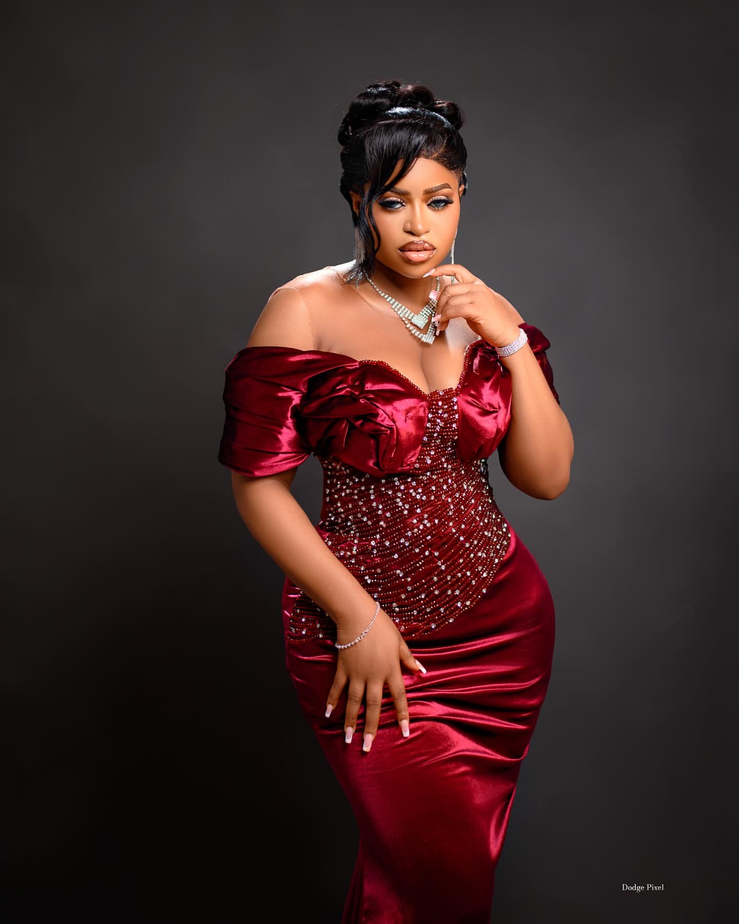 Burgundy Mermaid Plus Size Prom Dresses 2025 Crystals Beaded Satin Sheer Neck Evening Formal Party Second Birthday Engagement Gowns Dress For Special 
