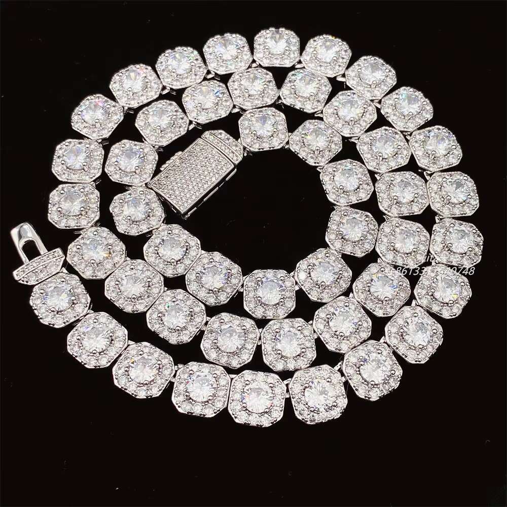 Best Price Hot Selling Cubic Moissaniteia Diamond 24 Inch 5a Moissanite Brass Cuban Link Chain Necklace for Men and Women