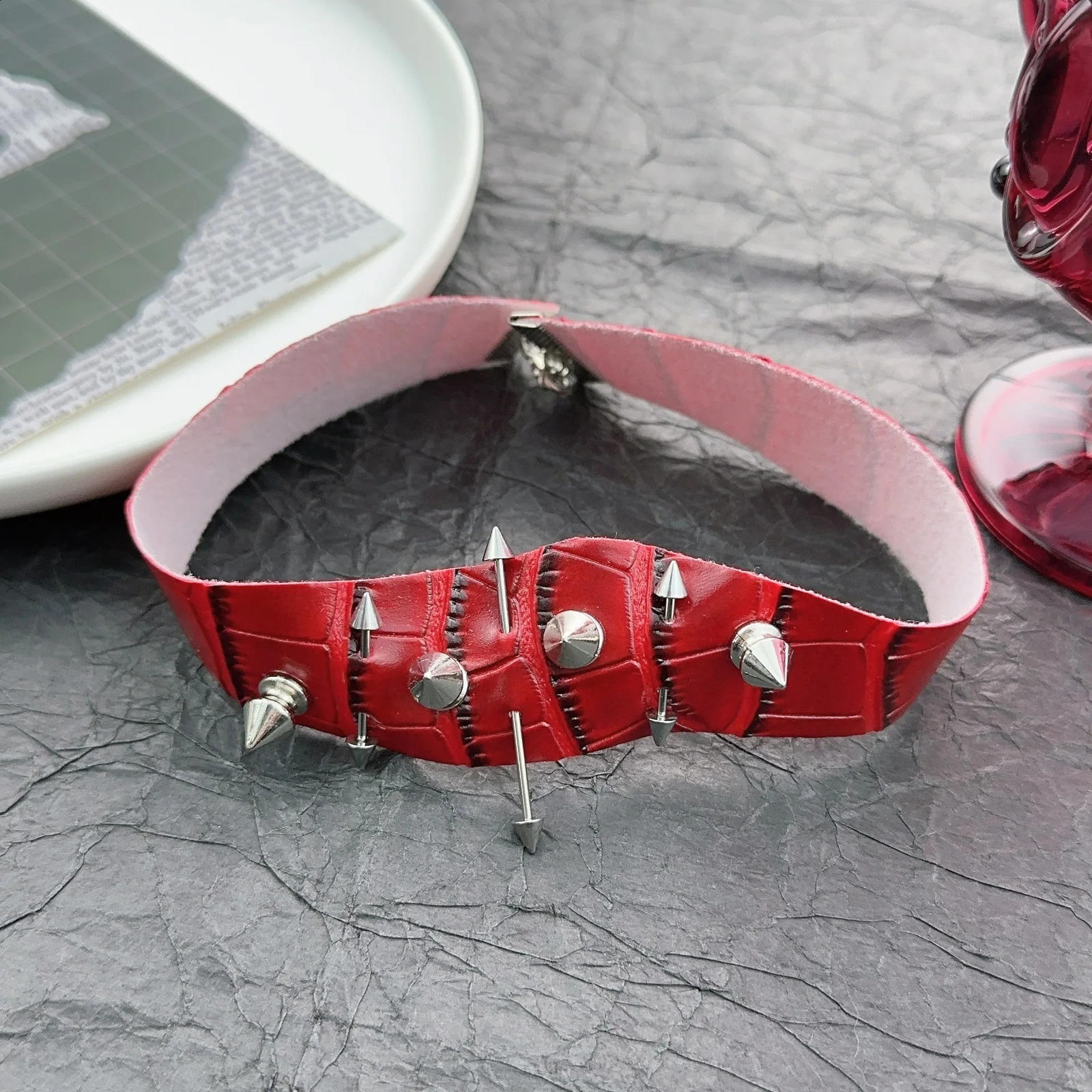 Vintage necklace Gothic Satan necklace dark tie irregular Burgundy leather riveted necklace border jewelry pendant necklace gift 250422