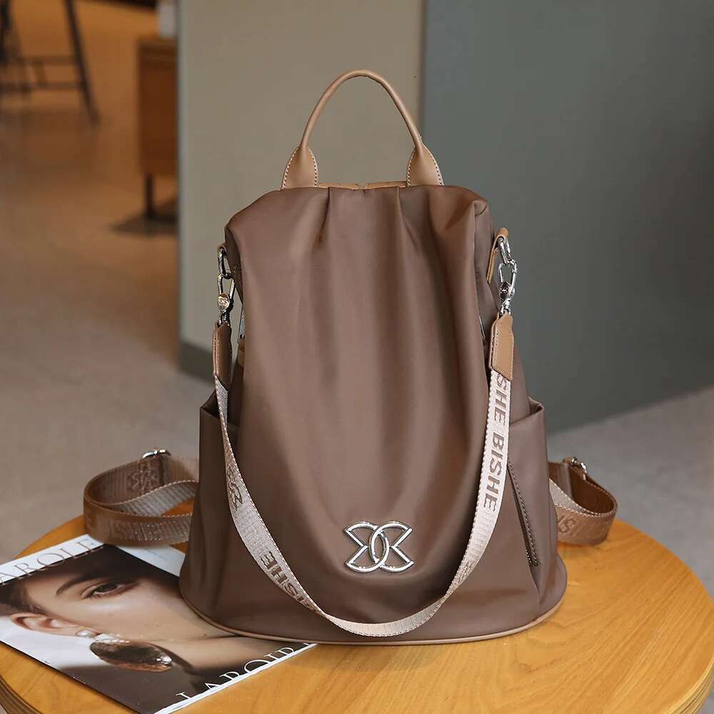 Designer bag Women 2024 New Lightweight Waterproof Large Capacity Multifunctional Casual Easiest for Match Travel Backpack School Bag