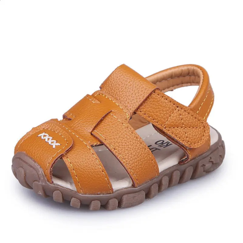 Childrens Beach Sandals Summer Baby Shoes Soft Leather Bottom Anti slip Closed Toe Safety Shoes Childrens Sandals 250424