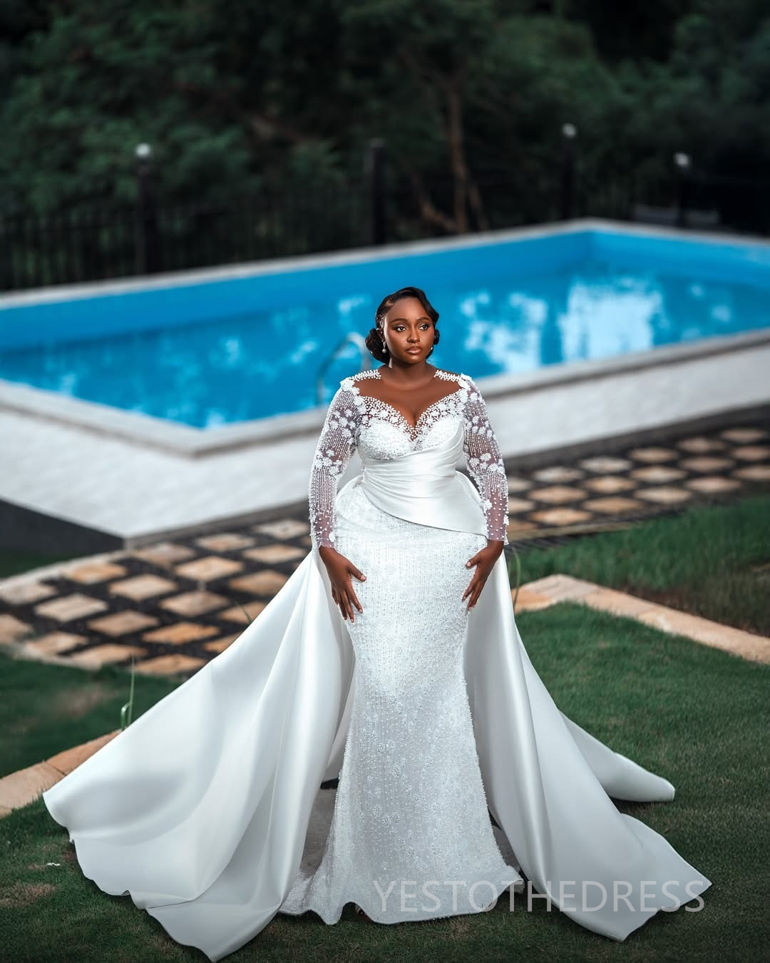 2024 Plus Size African Mermaid Wedding Dress Bridal Gowns For Bride Illusion Detachable Train Sheer Neck Beaded Lace Rhinestones Wedding Gowns For Bla