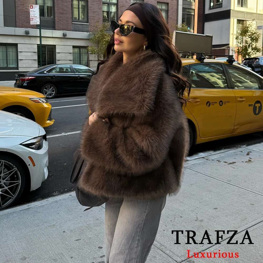 TRAFZA Casual Brown Thick Jackets Women Long Sleeve V Neck Autumn Winter Faux Fur Coats Fashion 2024 Streetwear Outwears