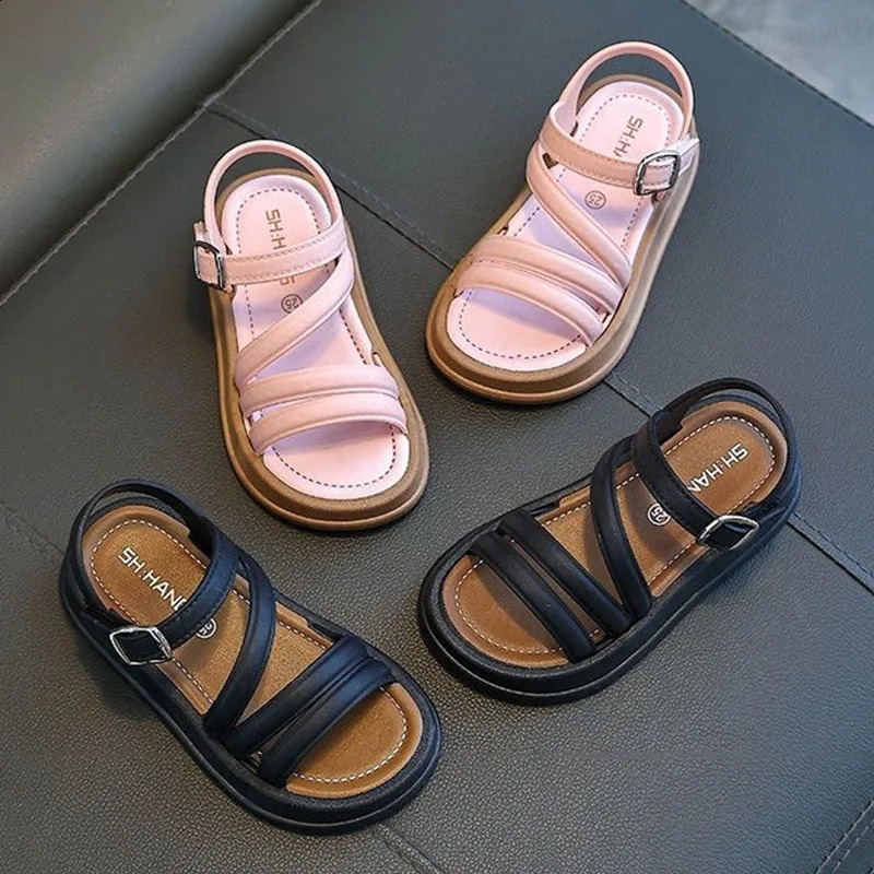 Breathable and lightweight girls sandals summer casual childrens sandals baby flat shoes fashionable and casual anti slip childrens beach shoes 250424