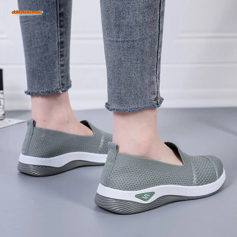 Breathable Knit On Walking Shoes for Women Comfortable Non Slip Casual Sneakers Woman Lightweight Soft Platform Loafers ddmykukumalu