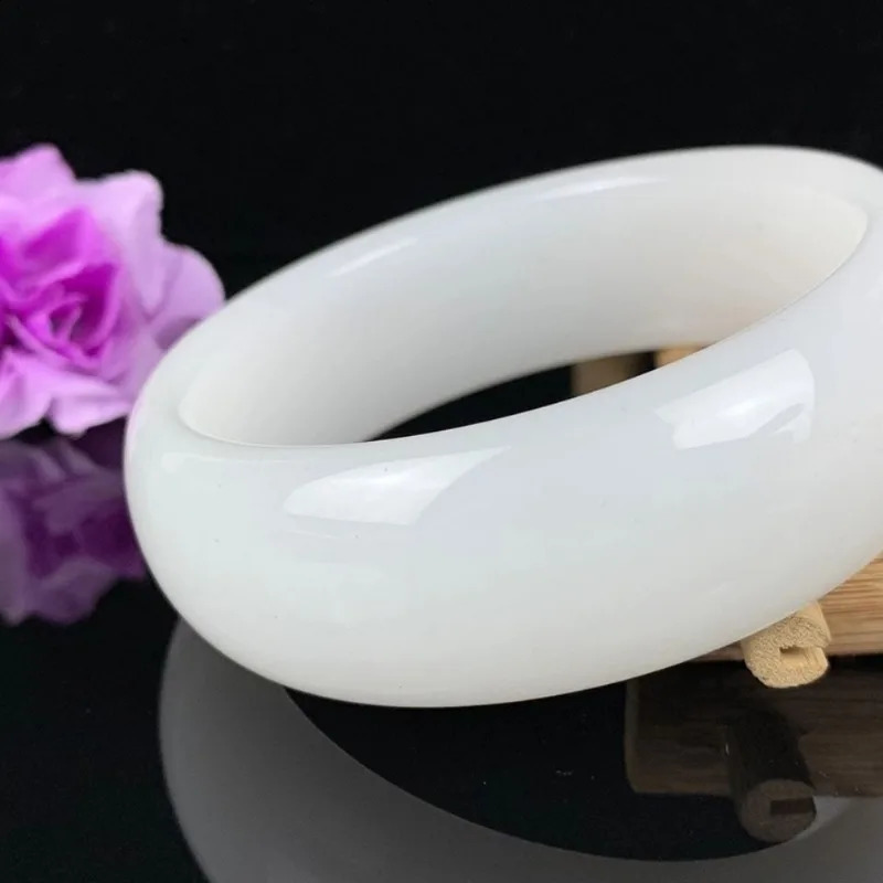 Sheep Fat Grade White Jade Bracelet with Widened Female Jade Bracelet 250424