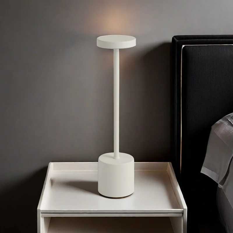 LED Charging Bar Table Lamp Vintage Atmosphere Light for Dining Table Outdoor Cafe Retro Desk Lamp for Restaurant Street StallM251125