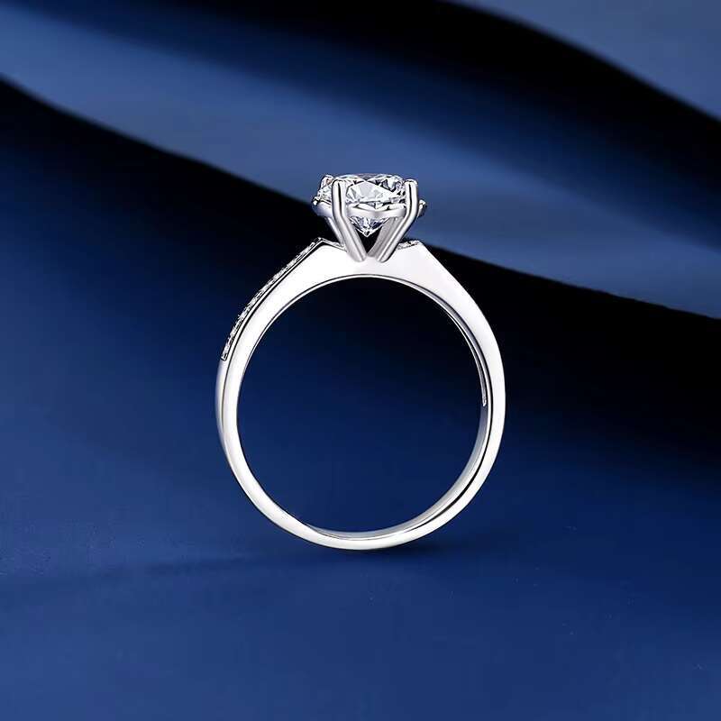 Waterproof Jewelry D Color 1Carat Sparkling Moissanite with GRA Certificate 925 Sterling Silver Moissanite Ring for Women