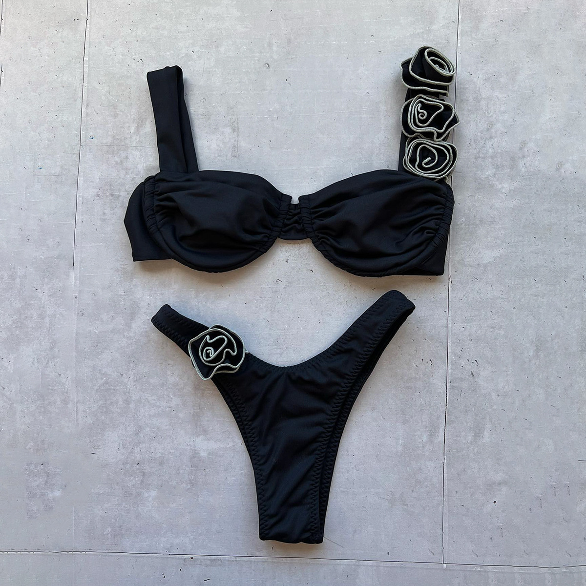 2025 Designer Summer Women's Swimsuit Solid Color Steel Bracelet 3D Flower Bikini Split Fold Texture Nylon Fabric Luxury Fashion Beach Wear Party