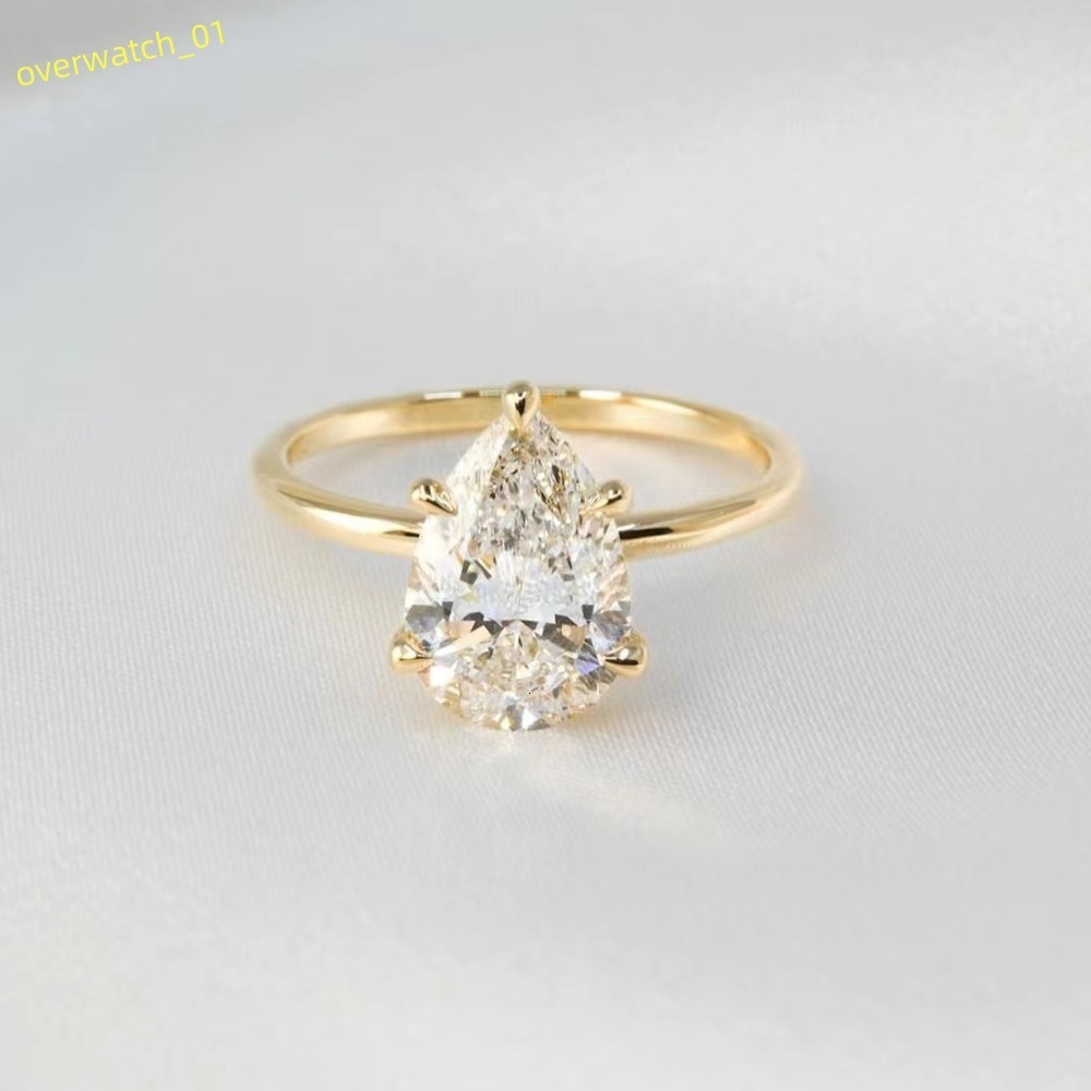Yu Ying Customized Solitaire 2CT Pear Drop Moissanite Wedding Ring Fine Jewelry Fashion Women Engagement Rings