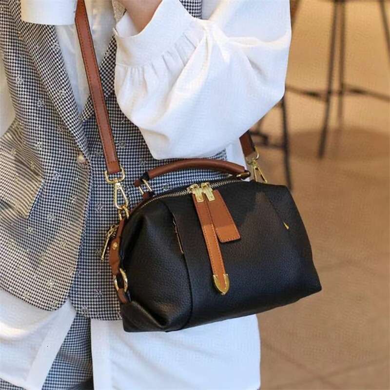 Hifashion Cowhide Genuine Leather Pillow Small Shoulder Crossbody For Women 2025 Trend Designer Tote Ladies Handbags 2 Straps