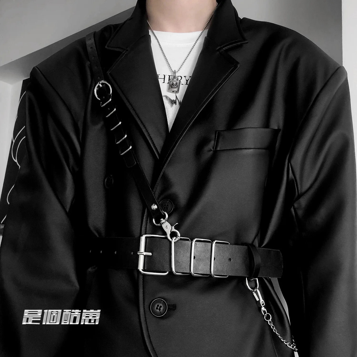 Techwear style hip-hop punk rock adjustable Pu leather shoulder strap womens multifunctional leather waist chain Y2k belt 250423