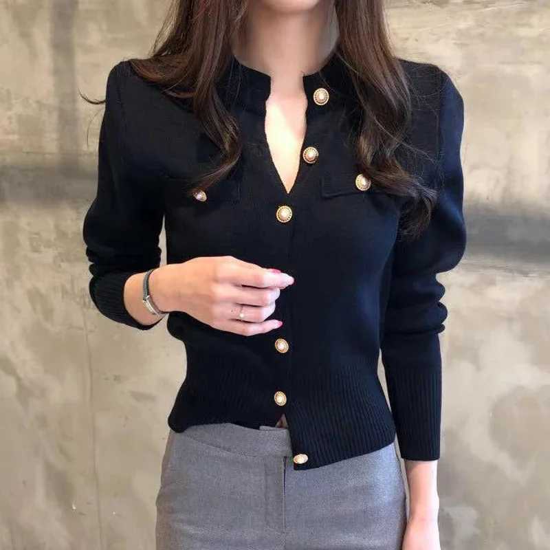 Fashion Women Cardigans Korea Autumn Long Sleeve Sweater Knitted Coat Short Casual Single Breasted Korean Slim Chic Ladies TopsT251125