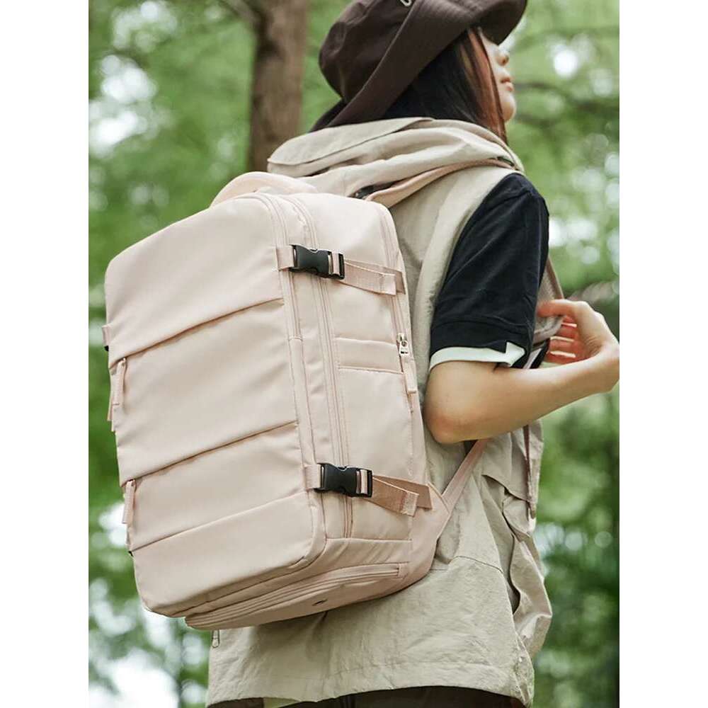 Designer bag Women's Fashion Travel Cabin Bag Ryanair 40x20x25 USB Lage Man Waterproof Backpack Short Distance Carry on Backpacks