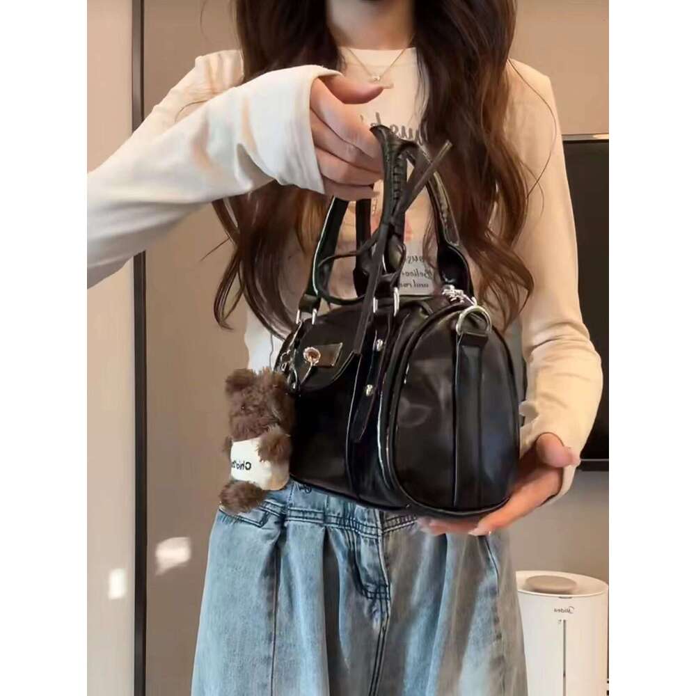 Designer Bag New Fashionable Stylish Small For Women In The Summer Of With A High End Versatile Boston Handbag And Crossbody