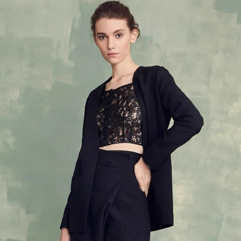 womens casual suits business Vogue Paris 2025 Fashion Week Show Customized Fashion Tailored clothing M28
