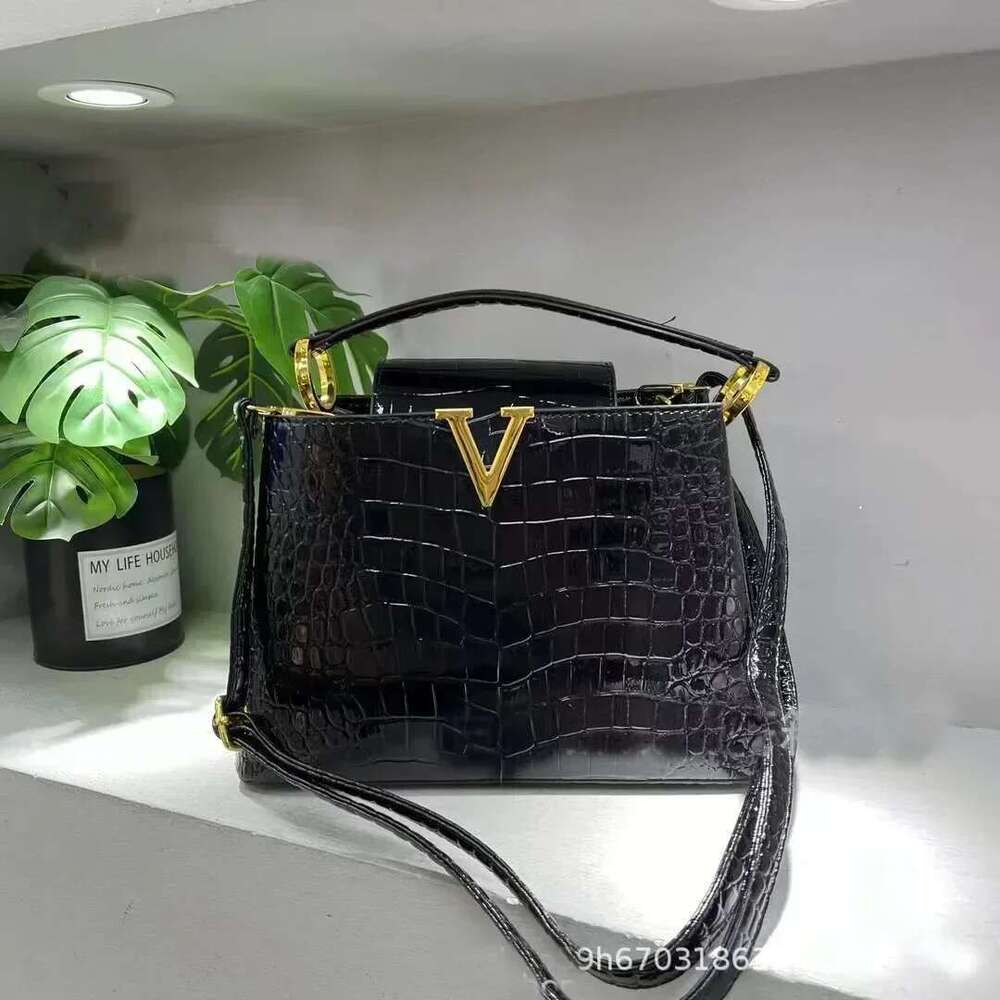 26*10*18Cm Clutch Bags Designer Crossbody Shoulder Purses Handbag Women Travel Tote Bag