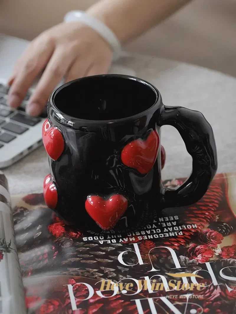 3D Heart-shaped Design Vintage Ceramic Mug Cute Large Capacity 3D Embossed Coffee Cup Kitchen Drinkware Set Y251125