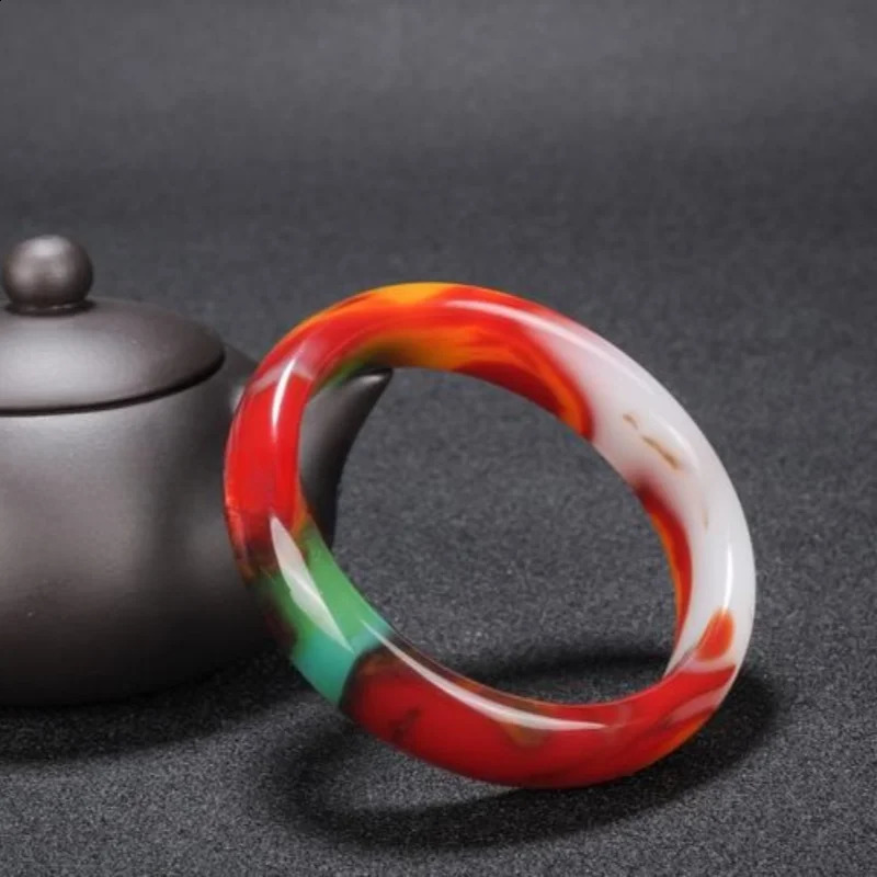 Color Jade Bracelet Natural Jade Womens Fashion Simple and Atmospheric 250424