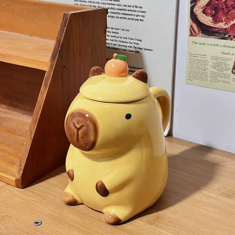 450ml Cute Capybara Ceramic Cup Ceramic Mugs Creative Large-capacity Water Cup with Lid Birthday Gift for Boyfriend Girlfriend Y251125