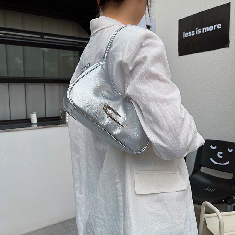 2025 New Designer Bag Free Delivery Designer Shoes By For Women's 2023 Summer Casual Small Square Simple And Fashionable Commuter Crossbody Bag