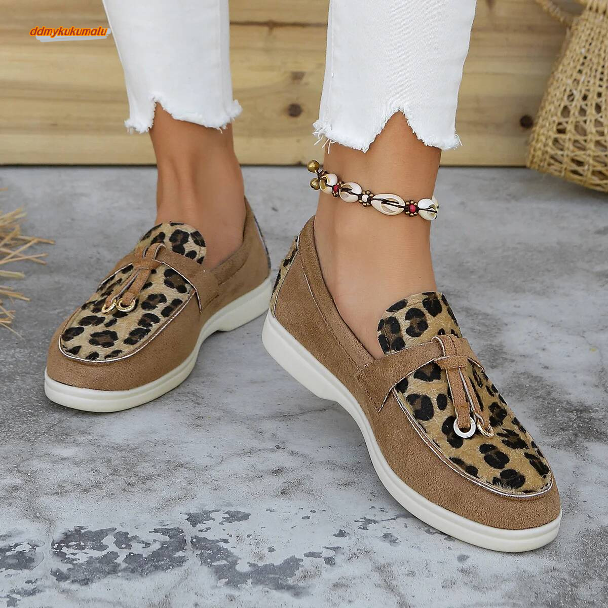 2024 New Leopard Splicing Flat Casual Brand Slip on Loafers Vulcanized Shoes Walking Single Sneakers Women ddmykukumalu