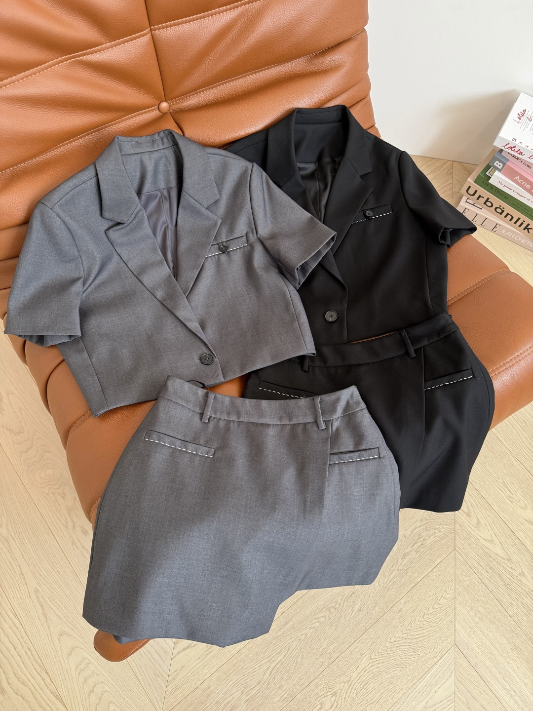 Vogue Paris 2025 Fashion Week Show jacket Customized Fashion Tailored clothing mens and womens Fashion Paris.M57