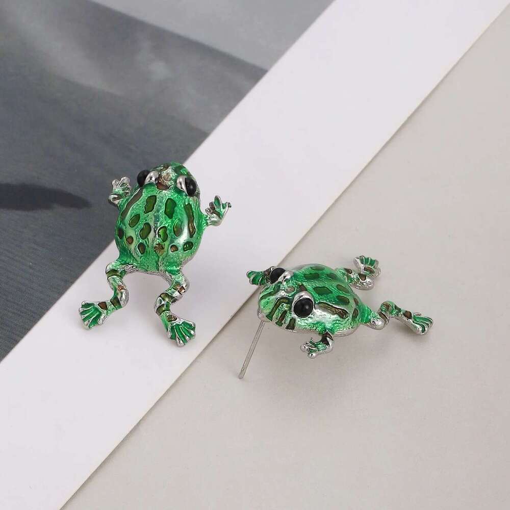 Funny Green Stud Earrings For Women Cute Animal Frog Ear Clip Piercing Studs Y2k Aesthetics Jewelry Gifts