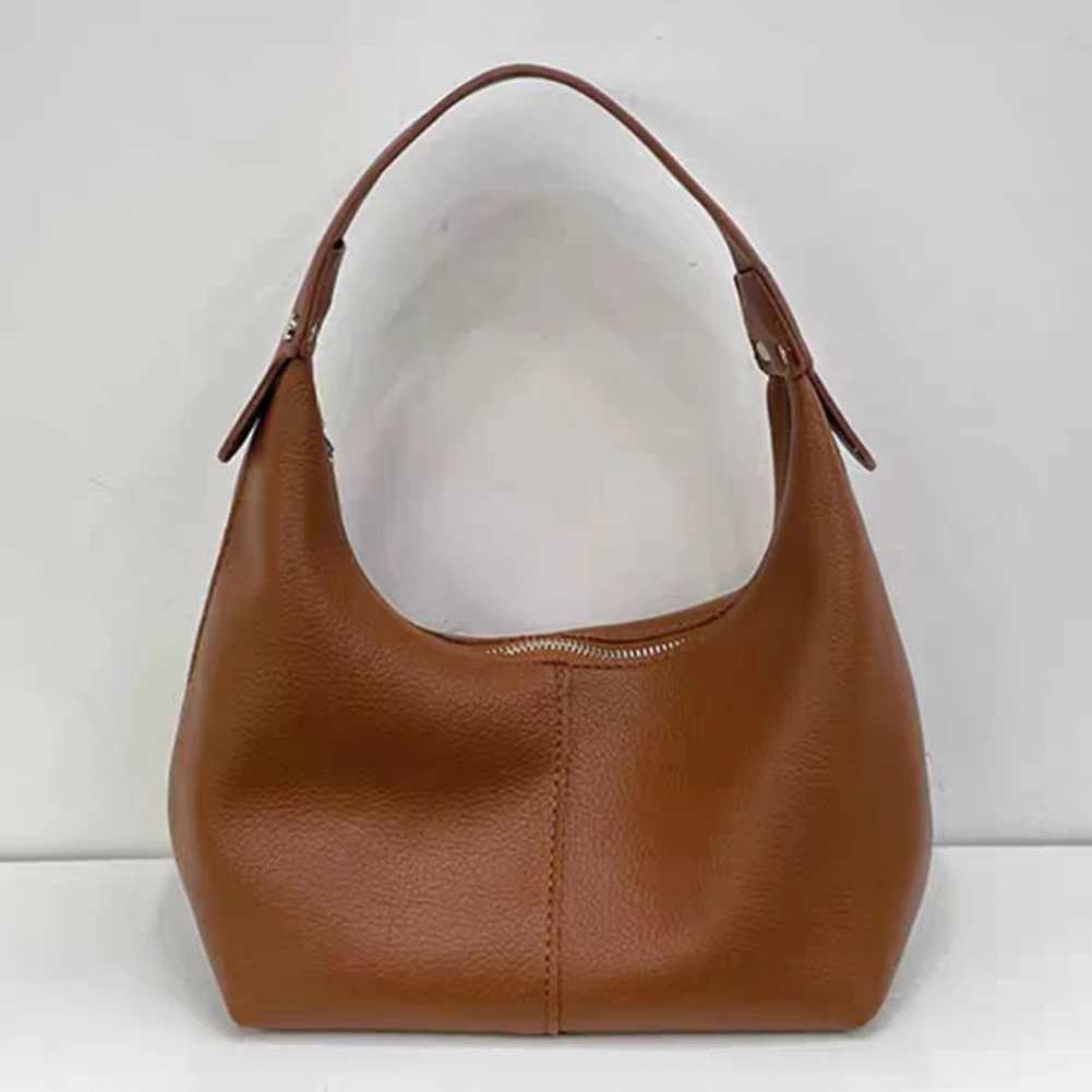Womens Simple Shoulder Bag PU Leather Soft Stray Bag Solid Color Leisure Handbag Womens Outdoor Daily Bag W250425