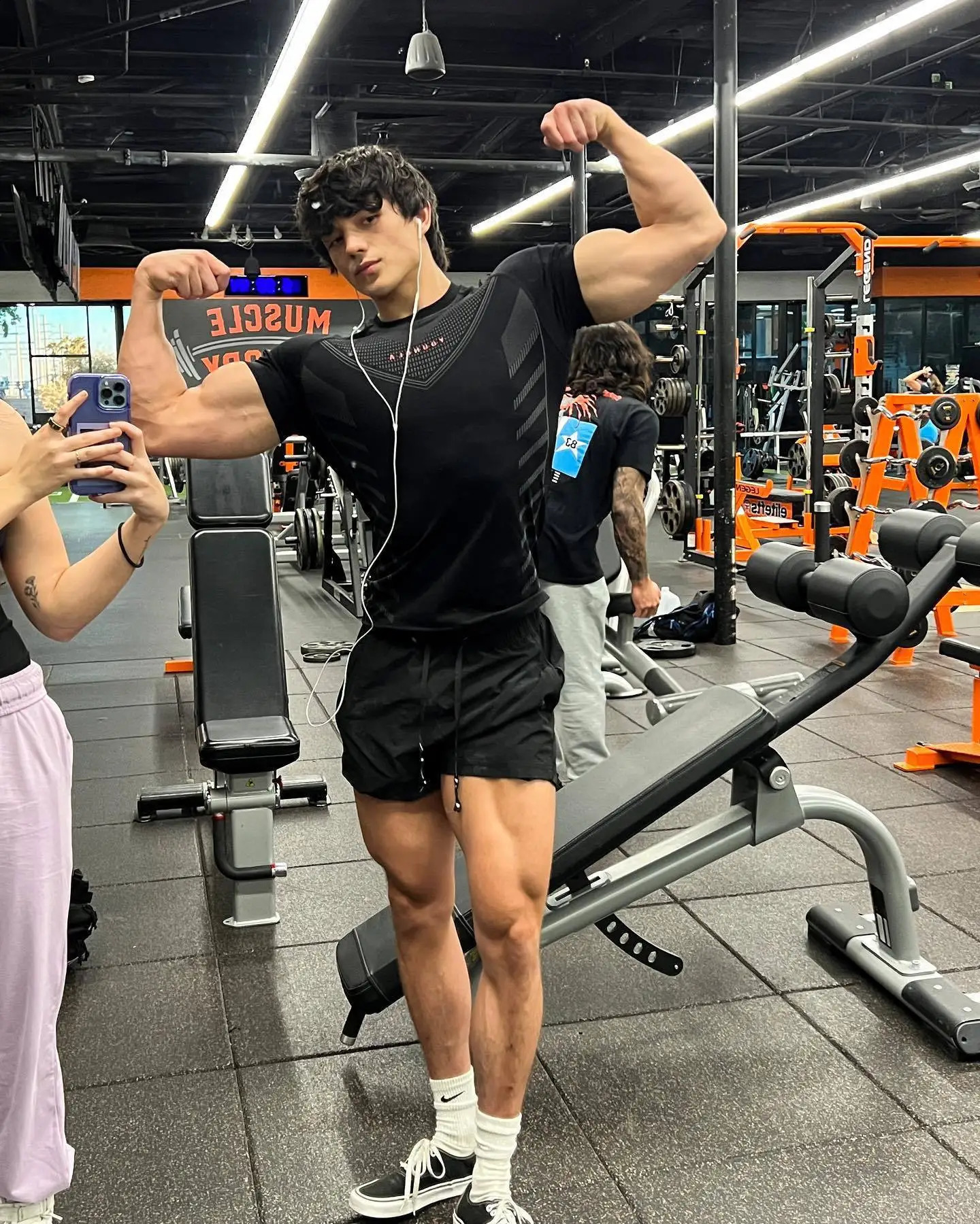 2024 Summer Fitness Clothing Sports Tshirt Muscle Tight Mens High Elasticity Short Sleeve Training 250417