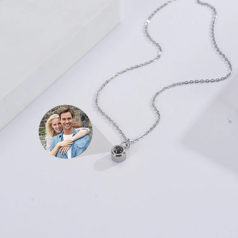 Custom Po Necklace Projection Necklace with Picture I Love You 100 Languages Personalized Necklace Jewelry Gifts for Women 250425