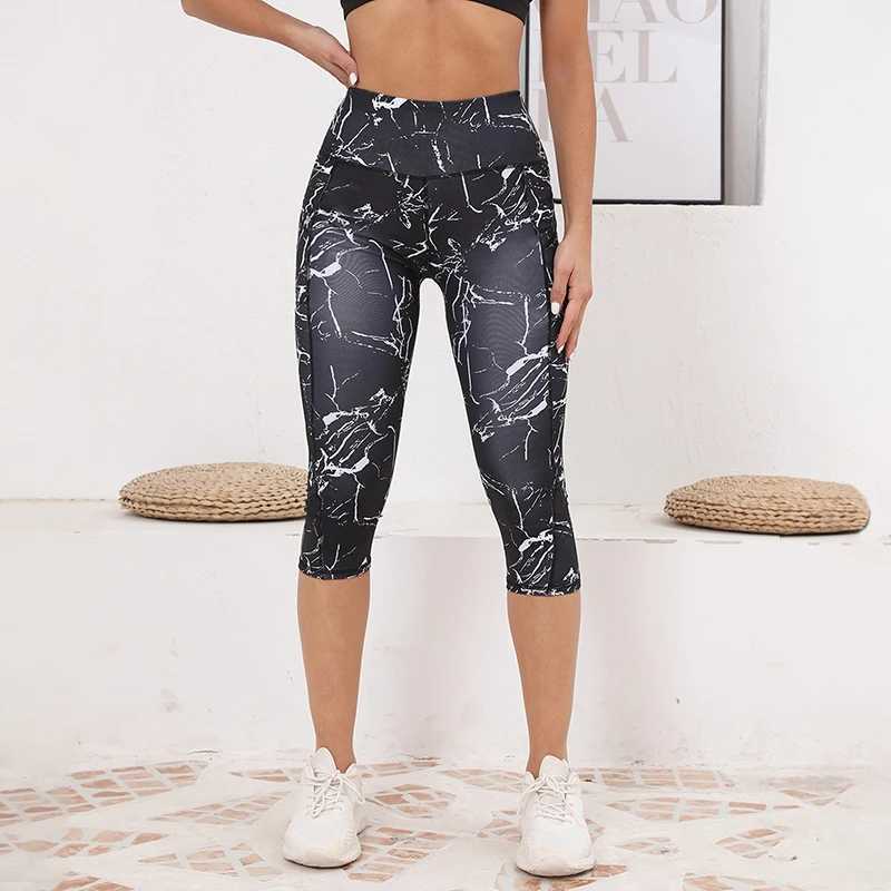 Capri Womens High Waist Exercise Leg and Abdominal Control Yoga Pants with PocketsC250425