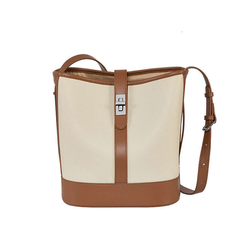 High End Handbag New Spring Summer Trendy Bucket Large Capacity Shoulder For Work And Commuting Women S Armpit Bag