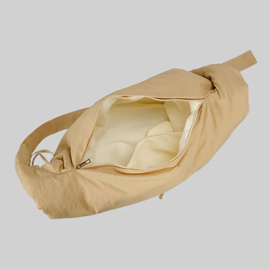 Designer Bag 2025 Fashion Ruched Half Moon Women Shoulder Bags Designer Nylon Hobos Crossbody Bag Casual Large Capacity Shipping Purses 2024 Luxury Ba
