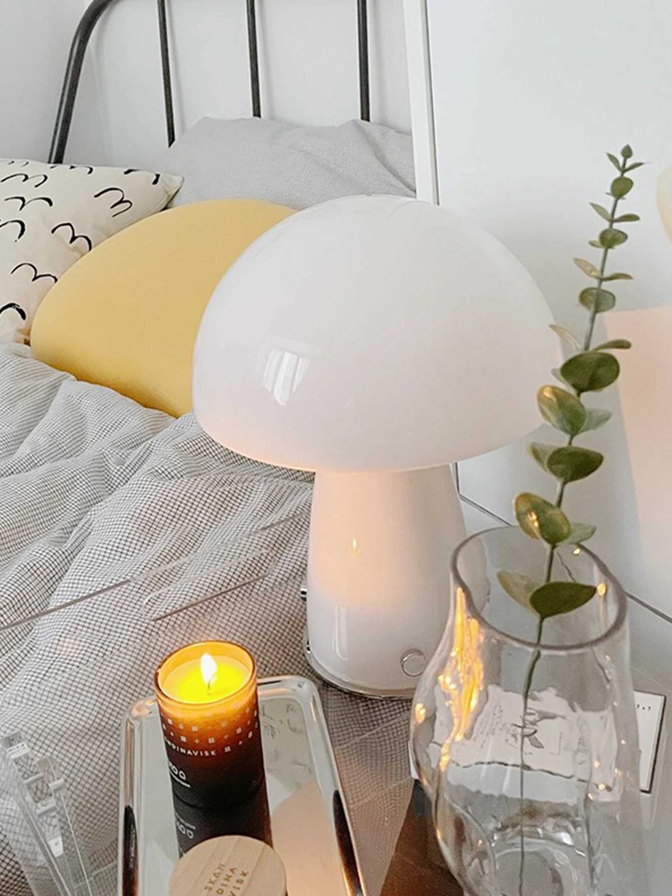 Nordic Orange/White Mushroom Lamp USB Table Lamp for desk bedroom bedside Coffee shop Mood light Room decoration itemsM251125