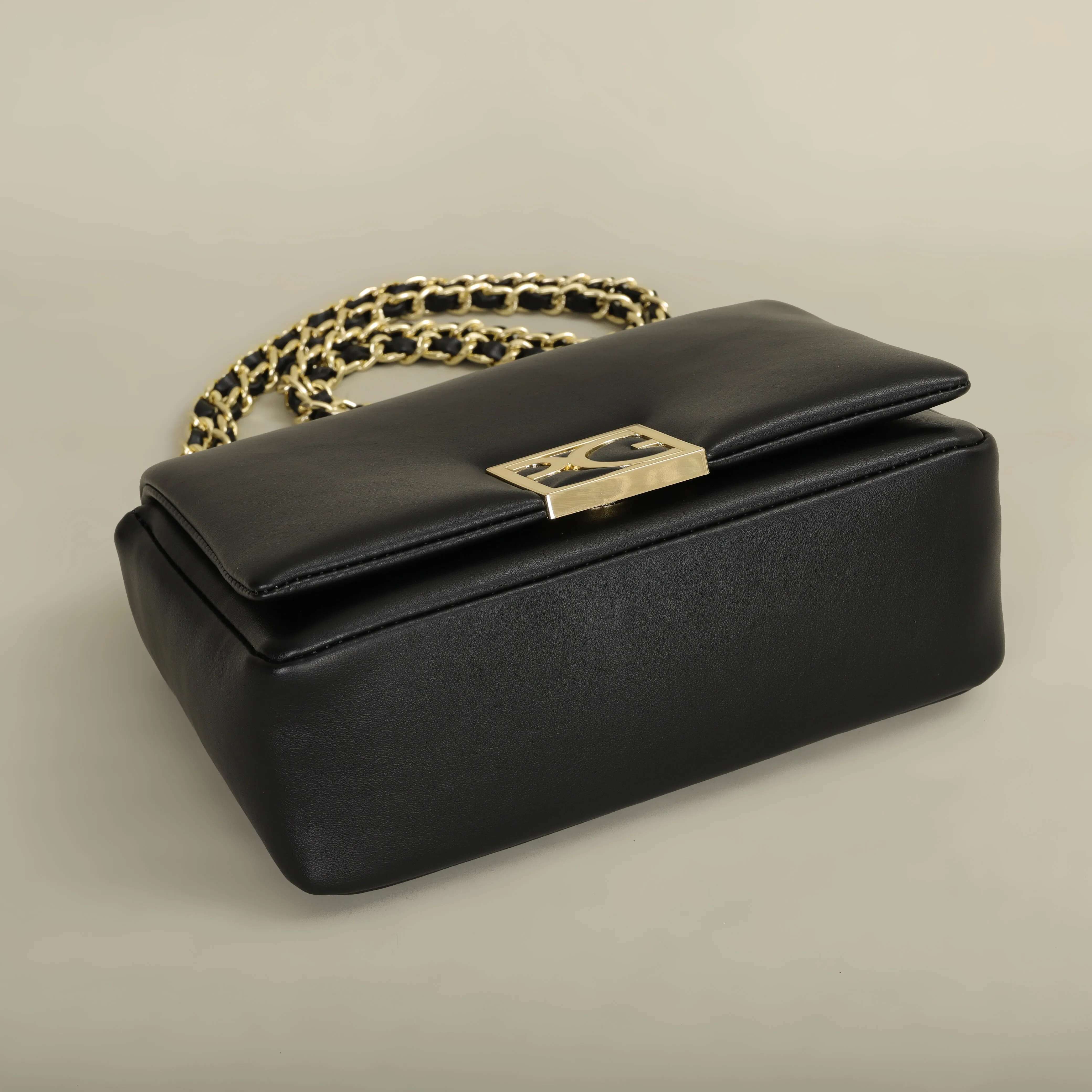 PG Commuter Banquet Brand Design Women's Crossbody Bag 2024 New Elegant And Delicate Leather