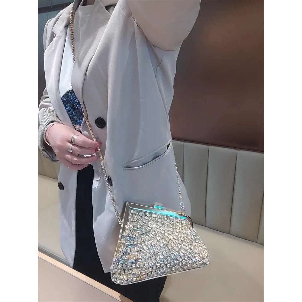 Spring and summer new metal frame rhinestone clutch crystal banquet dress chain handbag one-shoulder cross-body women's bag