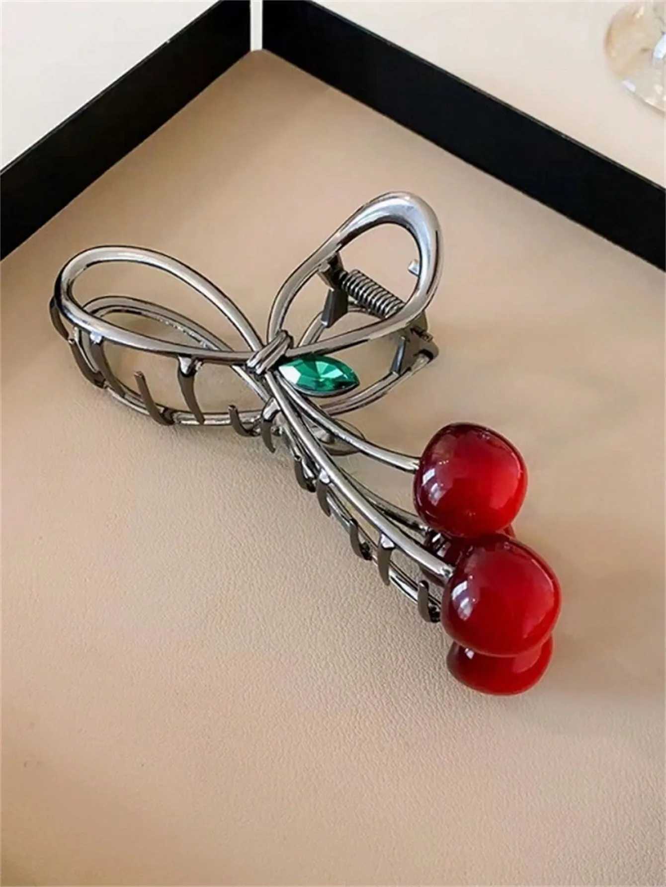 Home>Products>Hair Claw Womens New Green Leaf Bow Cherry Design Hair Claw Rear Advanced Hairstyle Shark Clip Hair AccessoriesT250425