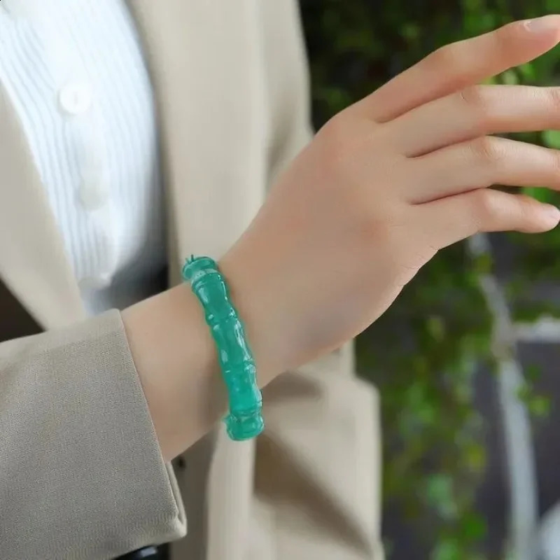 Dongling Jade Hand Bracelet Full Green Light Green Ice Flower Mens and Womens Fashion Bracelet 250424