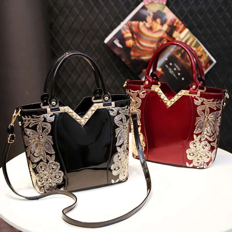 Spring new patent leather sequin ed rhinestone handbag banquet dress large-capacity one-shoulder cross-body women's bag