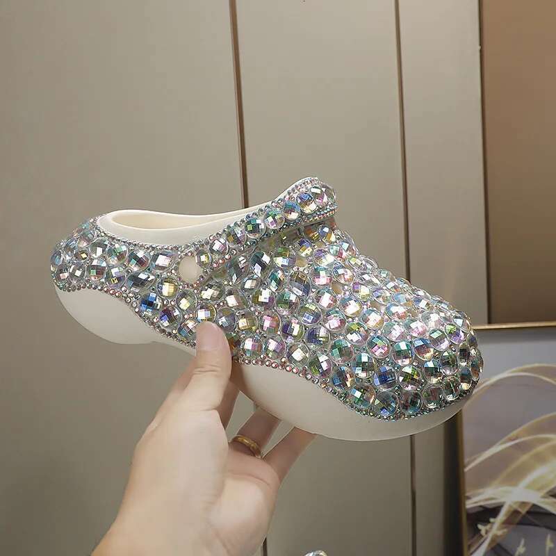Summer new round toe bag head rhinestone one-line belt thick-sole casual hole shoes daily versatile large-size flat women sandal