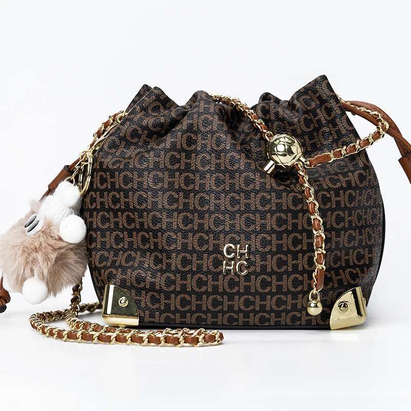 CH Light Chain Bag Adjustable Brand Letter Print Cartoon Pendant Design Unique Popular Crossbody High Quality Ladies Bag
