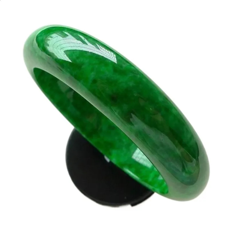 Jade bracelet Emerald dry blue jade bracelet ice glutinous seed full green jade stone bracelet womens model 250424