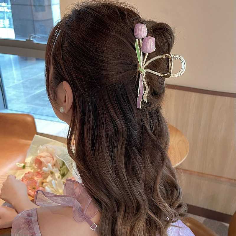 Yujin fragrant flower hair clip back grab clip womens fashionable ponytail fixed hair clip simple oversized shark hair clip accessoriesT250425