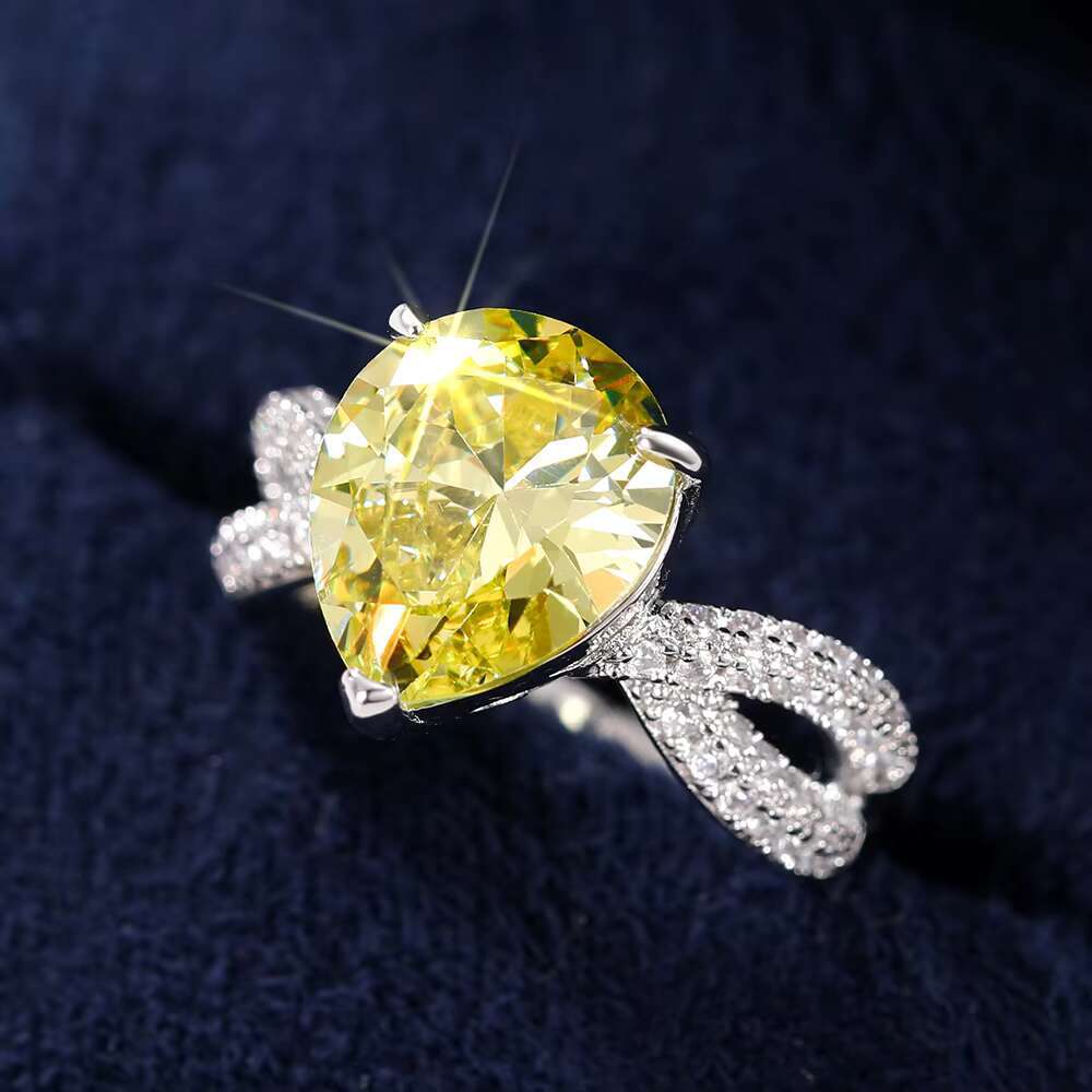 CAOSHI Women Engagement Ring Exquisite Big Pear Shaped Yellow Crystal Imitated Moissanite Silver Plated Rings for Women Jewelry