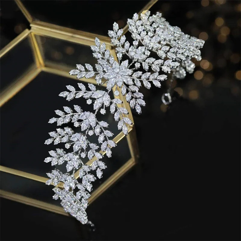Bridal Headpieces Wedding Hair Jewelry Accessories Cubic Zirconia CZ Elegant Bride Tiaras Crowns For Women Prom Headdress 250420